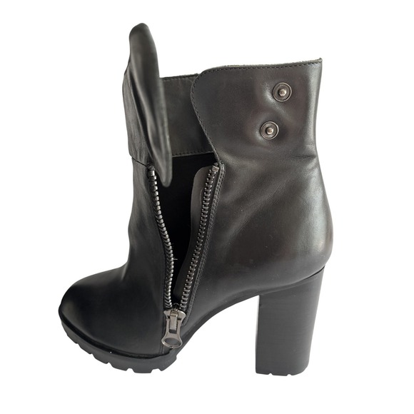 Sbicca Vintage Collection Black Lug Sole Block 3" Heel Platform Base Ankle‎ 8 - Picture 8 of 9